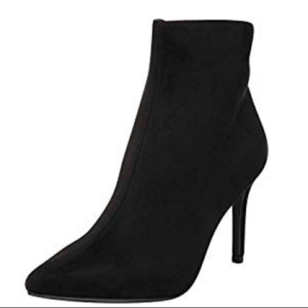 Classic Pointed Toe Ankle Bootie